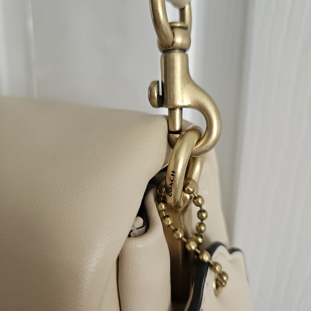 NWOT Coach Pillow Tabby 26- Ivory - Picture 6 of 16